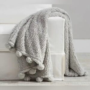 HUNTINGTON HOME® DECORATIVE POM POM THROW 50 X 70 Color Smoke